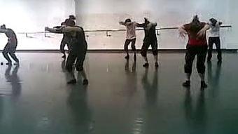 男女成人现代舞视频,男女现代舞激情碰撞，演绎浪漫爱情故事