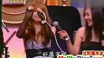 成人魔术断手道具视频,神奇表演背后的秘密解析